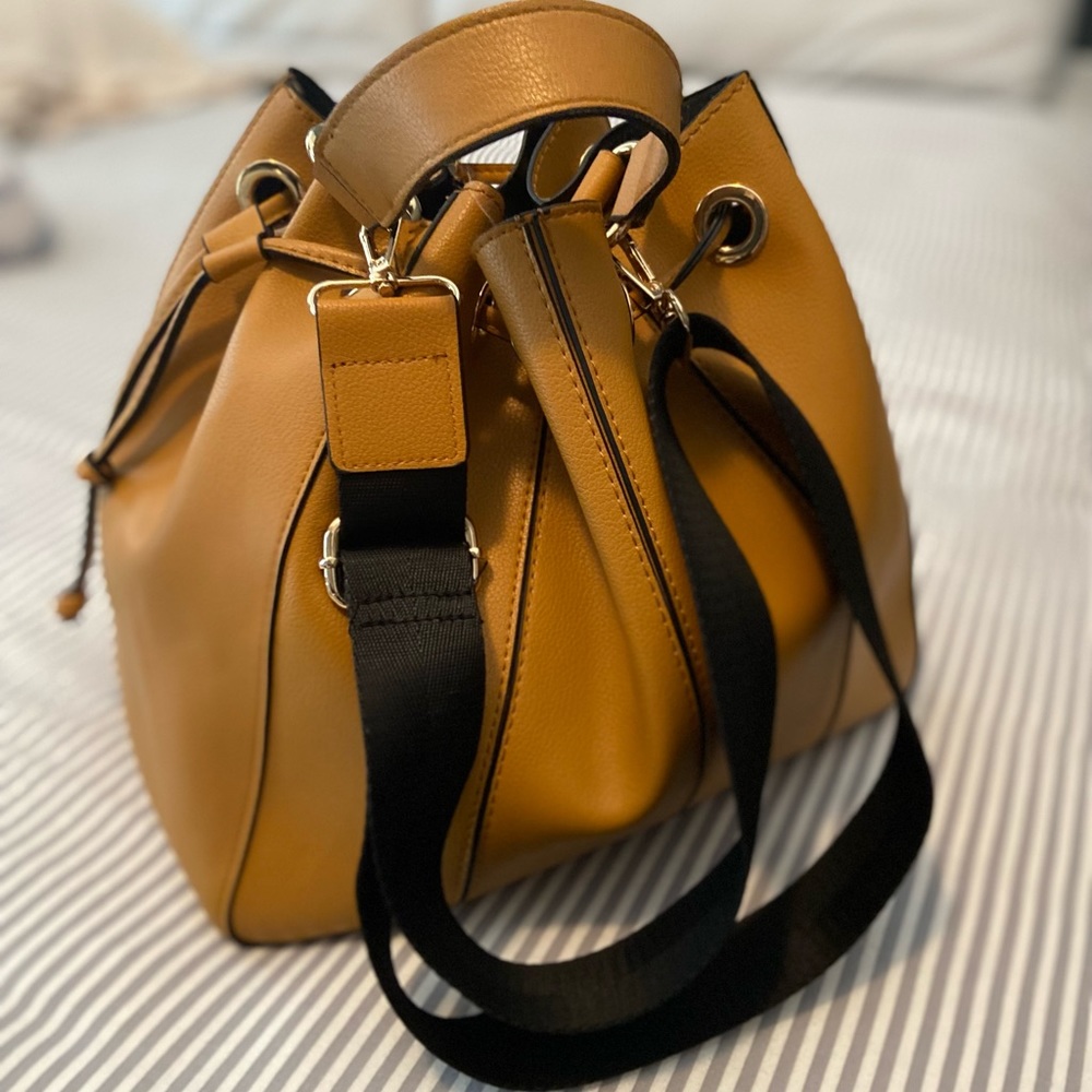 🍁ZARA🍁